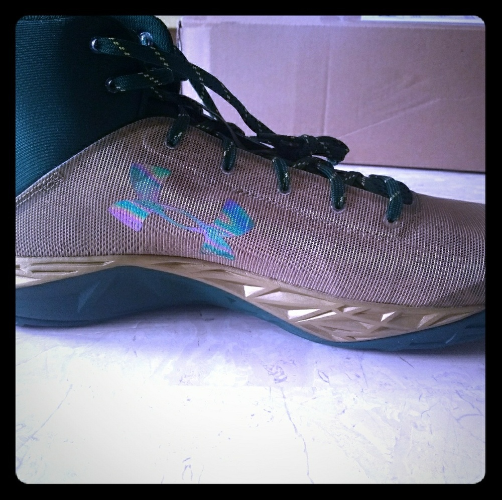 Under armor G sport Basketball shoes